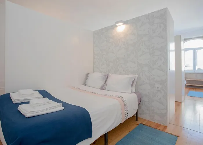 Liiiving In Porto | Bolhao Market Apartments