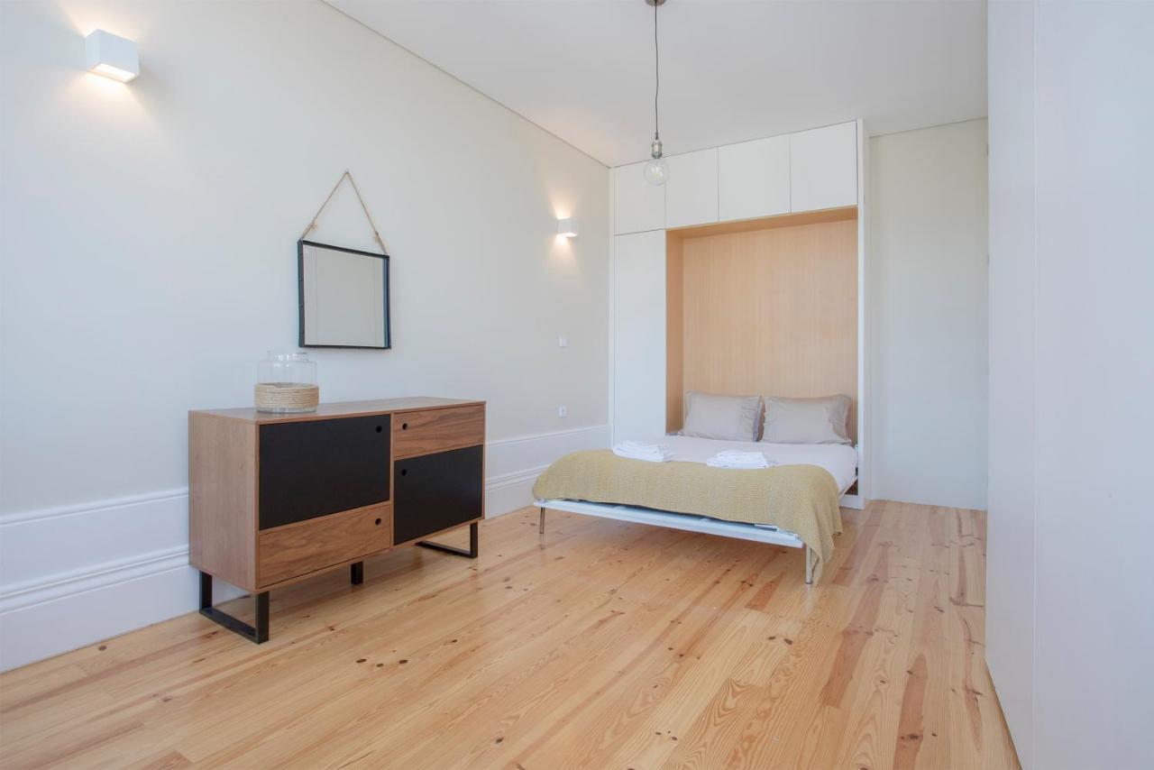 Liiiving In | Bolhao Market Apartment Porto