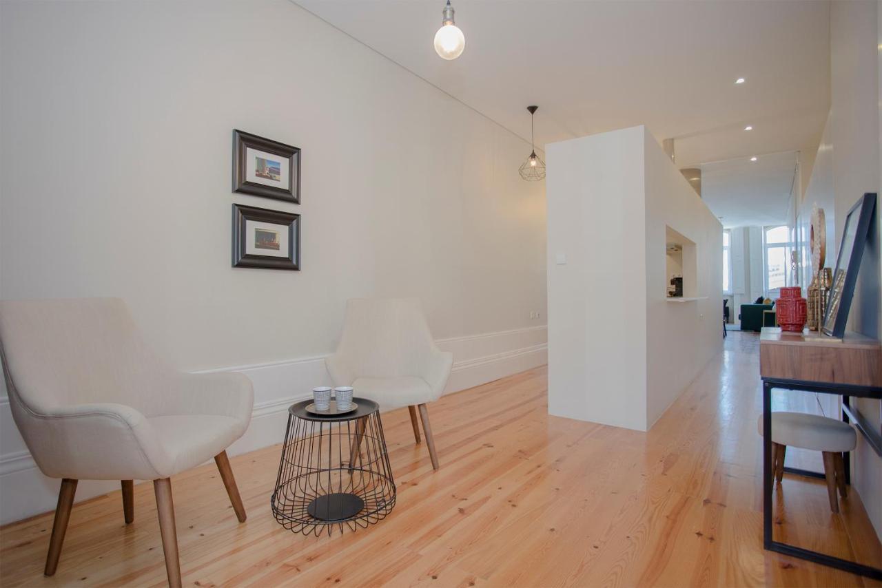 Liiiving In | Bolhao Market Apartment